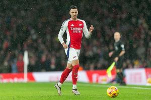 梅里诺:踢前锋效果这么好自己也很惊讶,我不会把自己当亨利