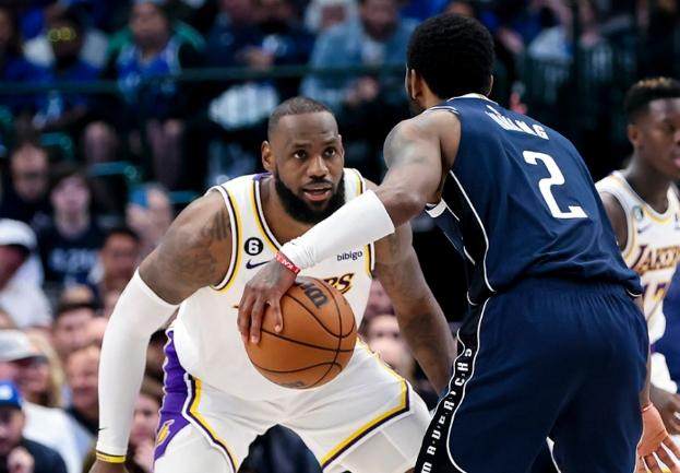 开云官方网站-乏力湖人拿什么挽留詹姆斯?詹欧重聚或成生涯终章